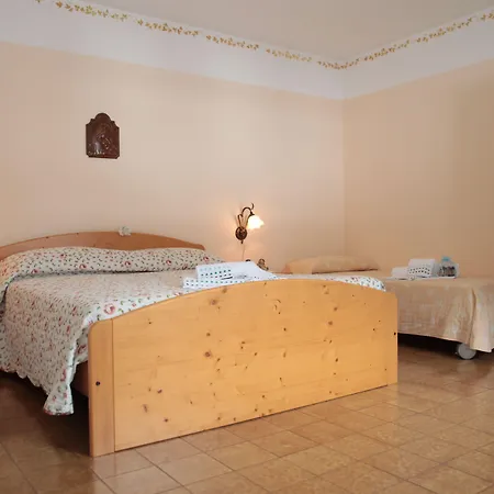 Apartament Diffuso Valcellina E Val Vajont In Claut