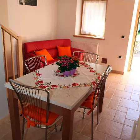 Apartment Diffuso Valcellina E Val Vajont In *