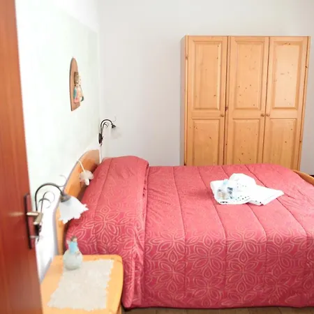 公寓 Diffuso Valcellina E Val Vajont In *