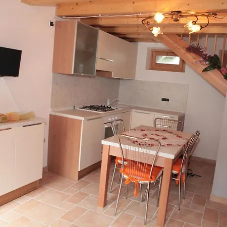 公寓 Diffuso Valcellina E Val Vajont In Claut