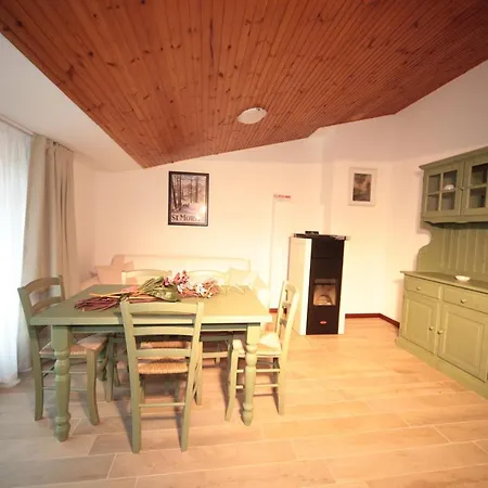 公寓 Diffuso Valcellina E Val Vajont In